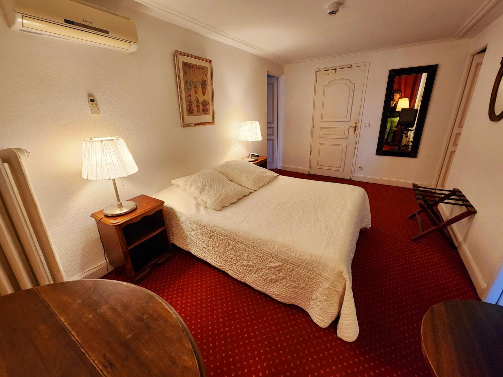 Hotel De l'Europe Aéroport Saint-Louis  Extérieur photo