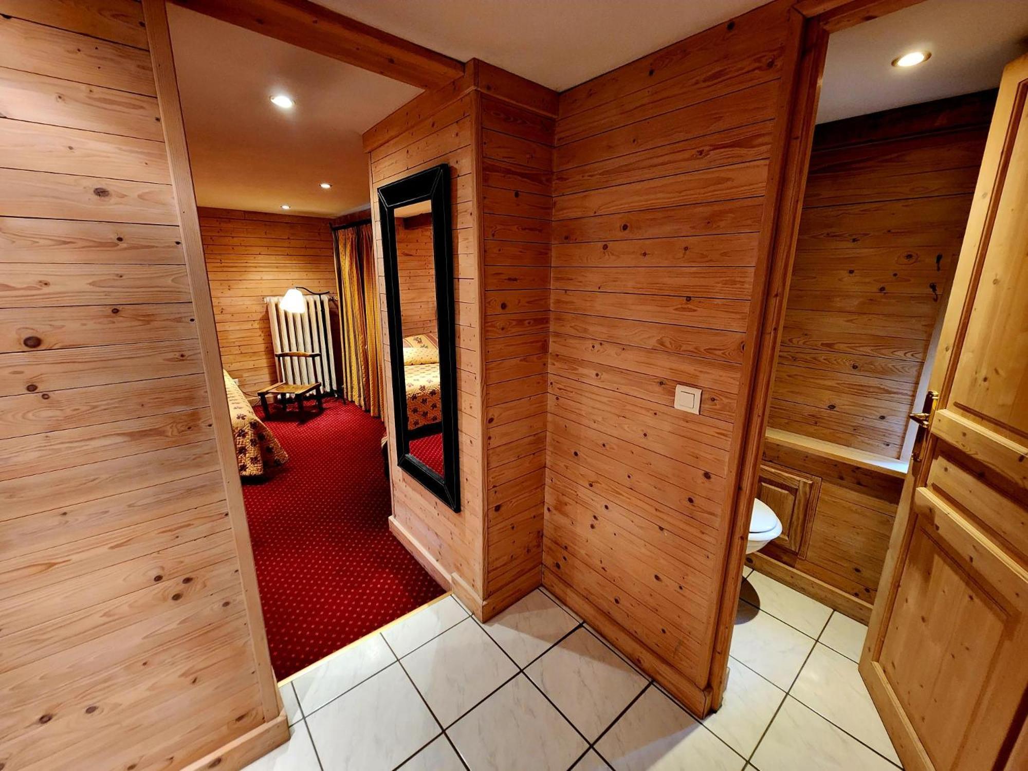 Hotel De l'Europe Aéroport Saint-Louis  Extérieur photo